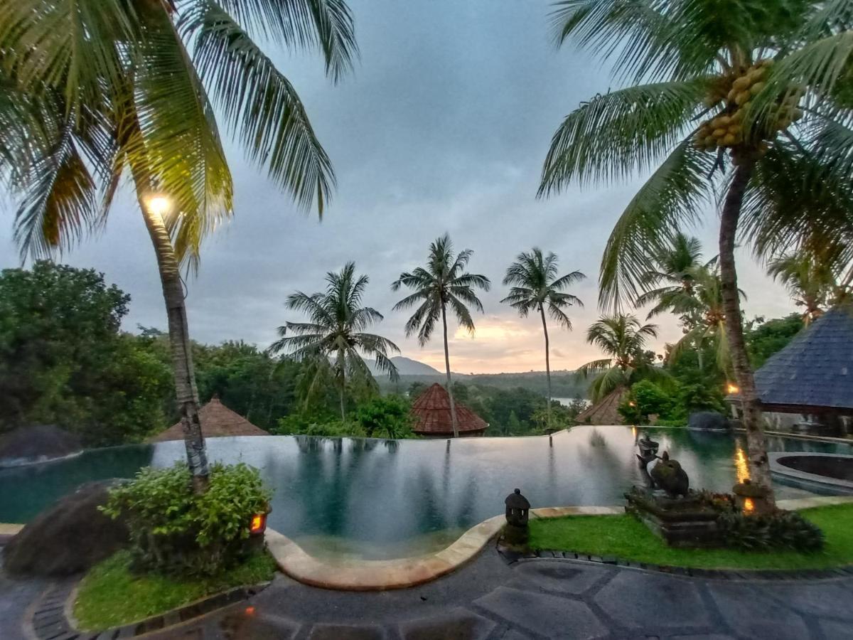 Taman Wana Resort Palasari Negara  Esterno foto